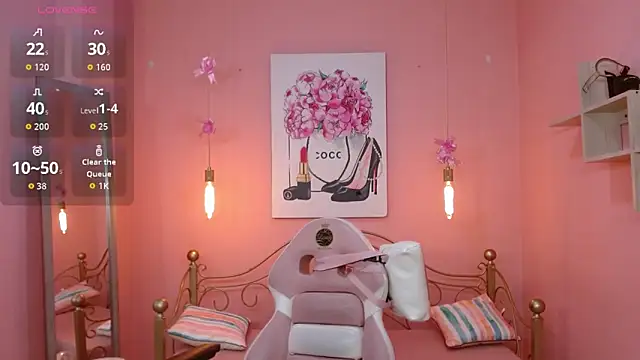 Snapshot of Channtal_x chatting on 04.11.26 Channtal x online show from 04.11.26