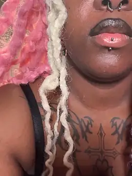 Snapshot of Nyla_xox chatting on 03.26.26 Nyla xox online show from 03.26.26