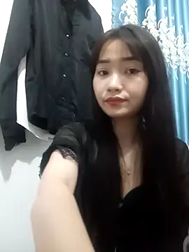 Snapshot of Xiangchuu chatting on 03.25.26 Xiangchuu online show from 03.25.26