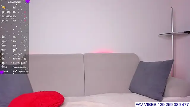 HoneyBunnyy  online show from 07.17.26