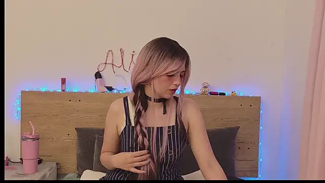 Sweet Alice S online show from 05.09.26