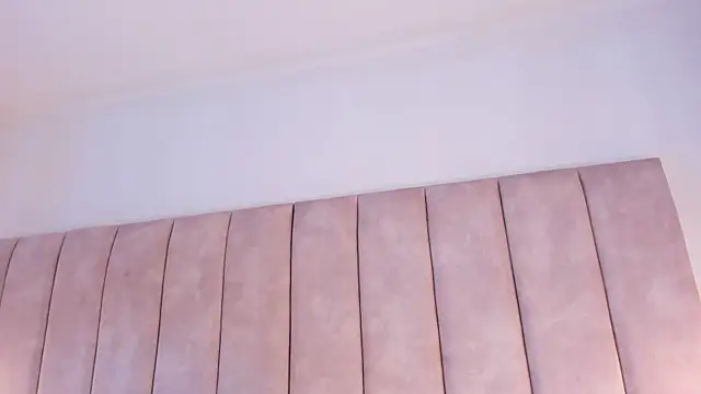 Noah perez  online show from 08.01.26