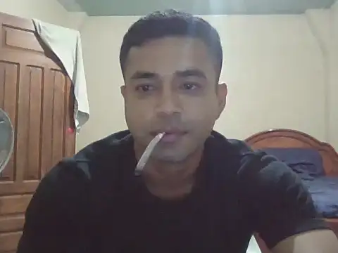 User 02  online show from 06.25.26