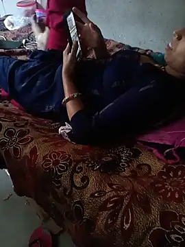 Snapshot of x_rani chatting on 03.27.26 x rani online show from 03.27.26