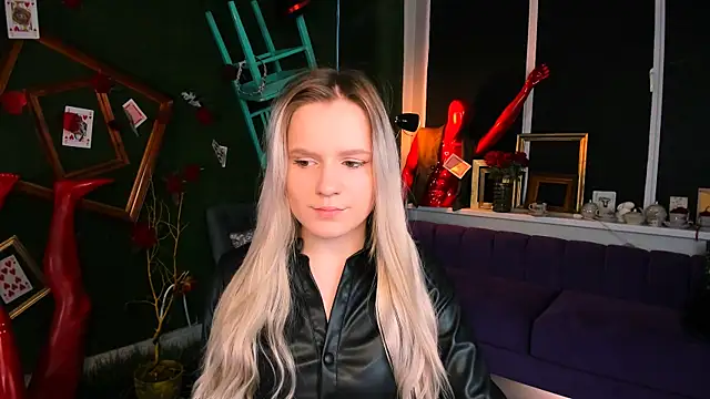 SherriButlers online show from 05.05.26