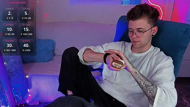 Thomas Norton online show from 06.10.26