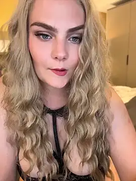 Blonde Cougar online show from 06.02.26