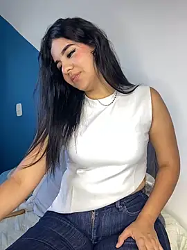 Snapshot of Gabyfosterr__ chatting on 04.02.26 Gabyfosterr online show from 04.02.26