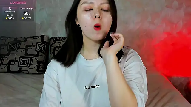 miss teasee online show from 05.21.26