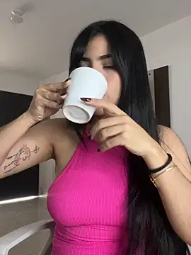 Snapshot of lucymaciel chatting on 03.26.26 lucymaciel online show from 03.26.26