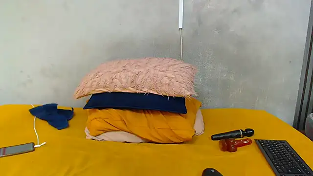 kinkynaghty online show from 06.14.26
