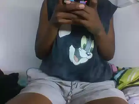 Snapshot of kamza37 chatting on 03.31.26 kamza37 online show from 03.31.26