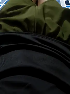 Snapshot of saura545 chatting on 03.30.26 saura545 online show from 03.30.26