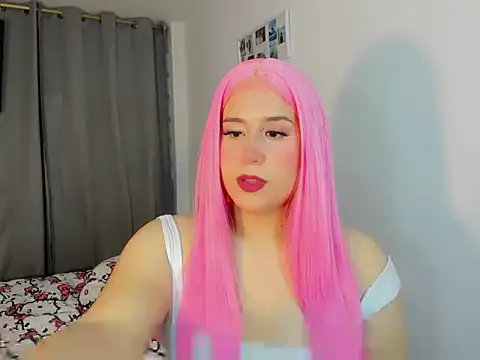 Snapshot of tinnajana chatting on 03.30.26 tinnajana online show from 03.30.26