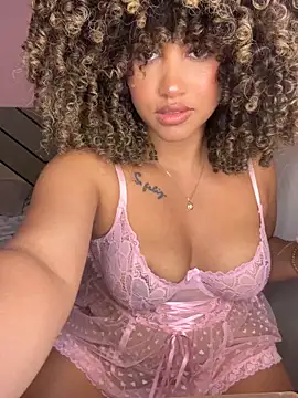 Kendra curly online show from 05.08.26