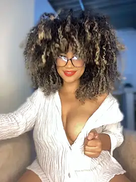 Kendra curly online show from 07.19.26