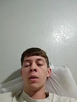 Snapshot of 503splurge chatting on 04.03.26 503splurge online show from 04.03.26