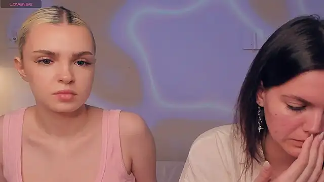 JuliannPaysour online show from 05.08.26