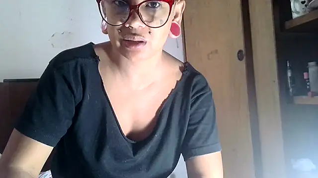 xblackstarX1 online show from 06.18.26