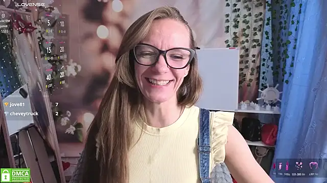 jesica mooonn online show from 04.24.26