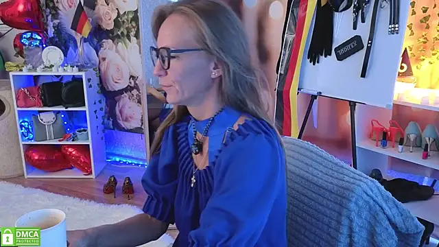 jesica mooonn online show from 06.25.26