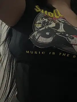 Snapshot of Cami_olarte chatting on 04.07.26 Cami olarte online show from 04.07.26