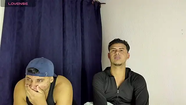 Snapshot of Liam_Zaym chatting on 03.27.26 Liam Zaym online show from 03.27.26