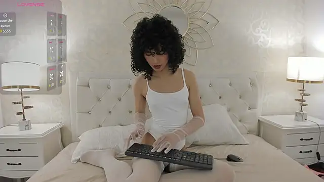 Julietta    online show from 05.12.26