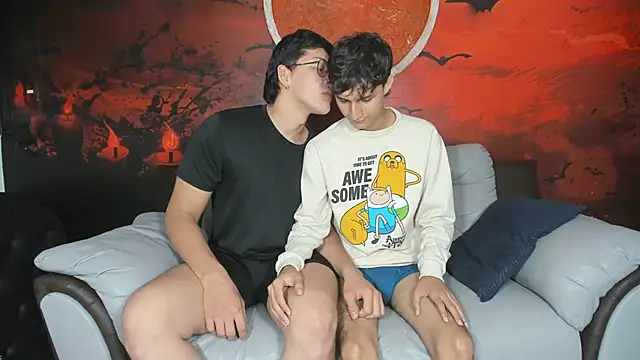 Snapshot of Versatilboys_ chatting on 03.26.26 Versatilboys online show from 03.26.26