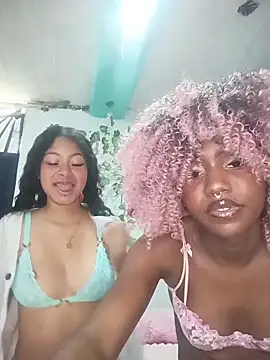 Snapshot of BelleKaty_ chatting on 03.27.26 BelleKaty online show from 03.27.26