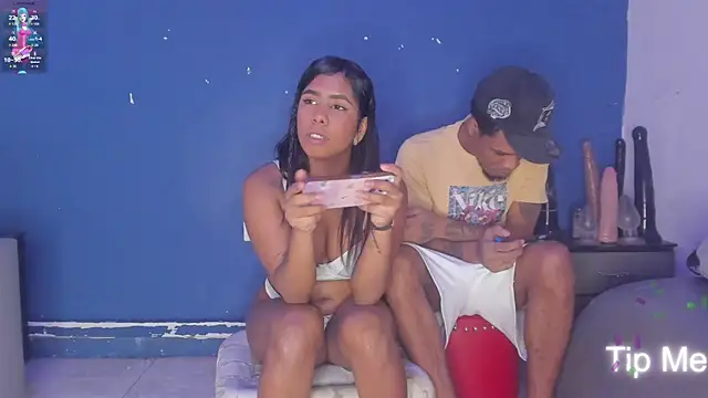 Snapshot of Latin_Hard_Couple chatting on 05.16.26 Latin Hard Couple online show from 05.16.26
