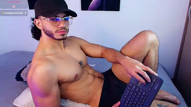 IamAxel03 online show from 06.10.26