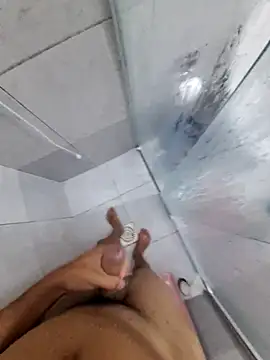 Snapshot of Anonimo-misterioso chatting on 04.01.26 Anonimo-misterioso online show from 04.01.26