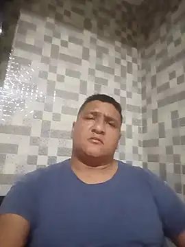 Snapshot of luis20212 chatting on 07.24.26 luis20212 online show from 07.24.26