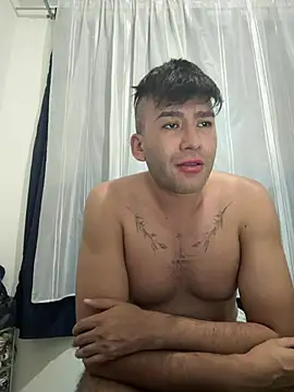 Snapshot of MathiasJRhadams chatting on 03.27.26 MathiasJRhadams online show from 03.27.26