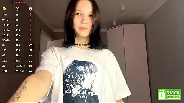 AmeliaMiotii online show from 04.23.26