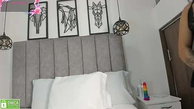 Natasha Marin online show from 04.18.26