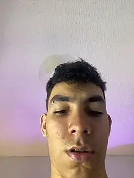 Snapshot of LatinPlayBoys_ chatting on 03.27.26 LatinPlayBoys online show from 03.27.26