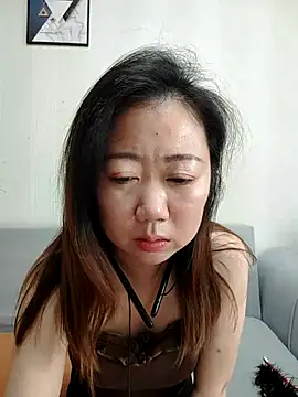 Snapshot of JiaojiaoER chatting on 03.27.26 JiaojiaoER online show from 03.27.26