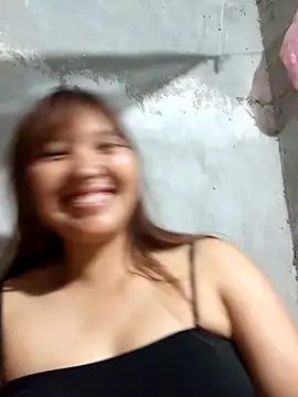 Snapshot of Emm-a- chatting on 03.27.26 Emm-a- online show from 03.27.26