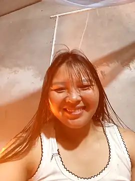 Snapshot of Emm-a- chatting on 03.28.26 Emm-a- online show from 03.28.26