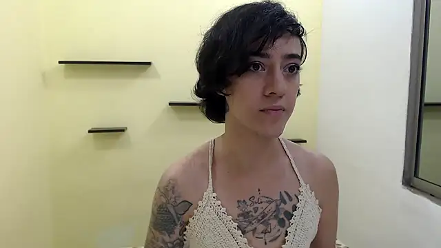 romina white18 online show from 04.25.26