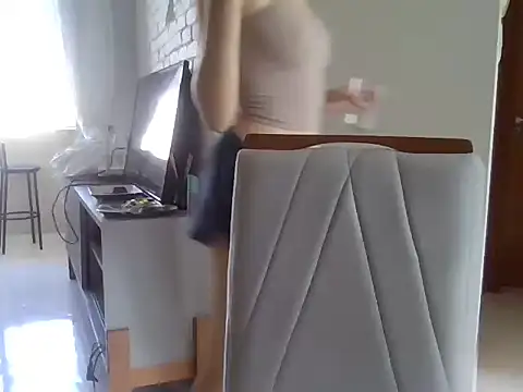 Snapshot of Branquinha_rose chatting on 04.04.26 Branquinha rose online show from 04.04.26