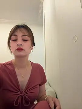 Yang 218 online show from 05.11.26