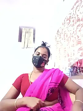 Snapshot of tamilratchasii chatting on 04.13.26 tamilratchasii online show from 04.13.26