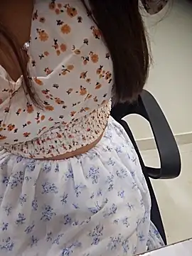 Snapshot of Cute_SnehaX chatting on 03.27.26 Cute SnehaX online show from 03.27.26