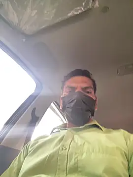 9inchesHire online show from 04.25.26