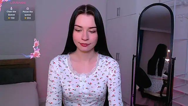 Snapshot of Tina_Charm chatting on 05.31.26 Tina Charm online show from 05.31.26