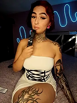 AmaraRossi online show from 04.16.26