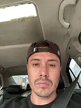 Snapshot of axel_y_greis chatting on 03.28.26 axel y greis online show from 03.28.26